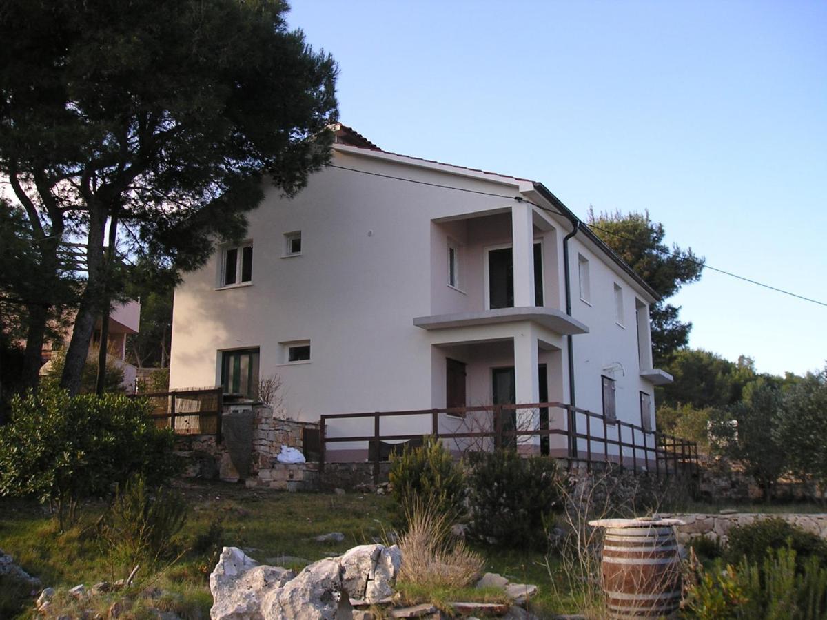 Apartmani Huljic 斯塔里格勒 外观 照片