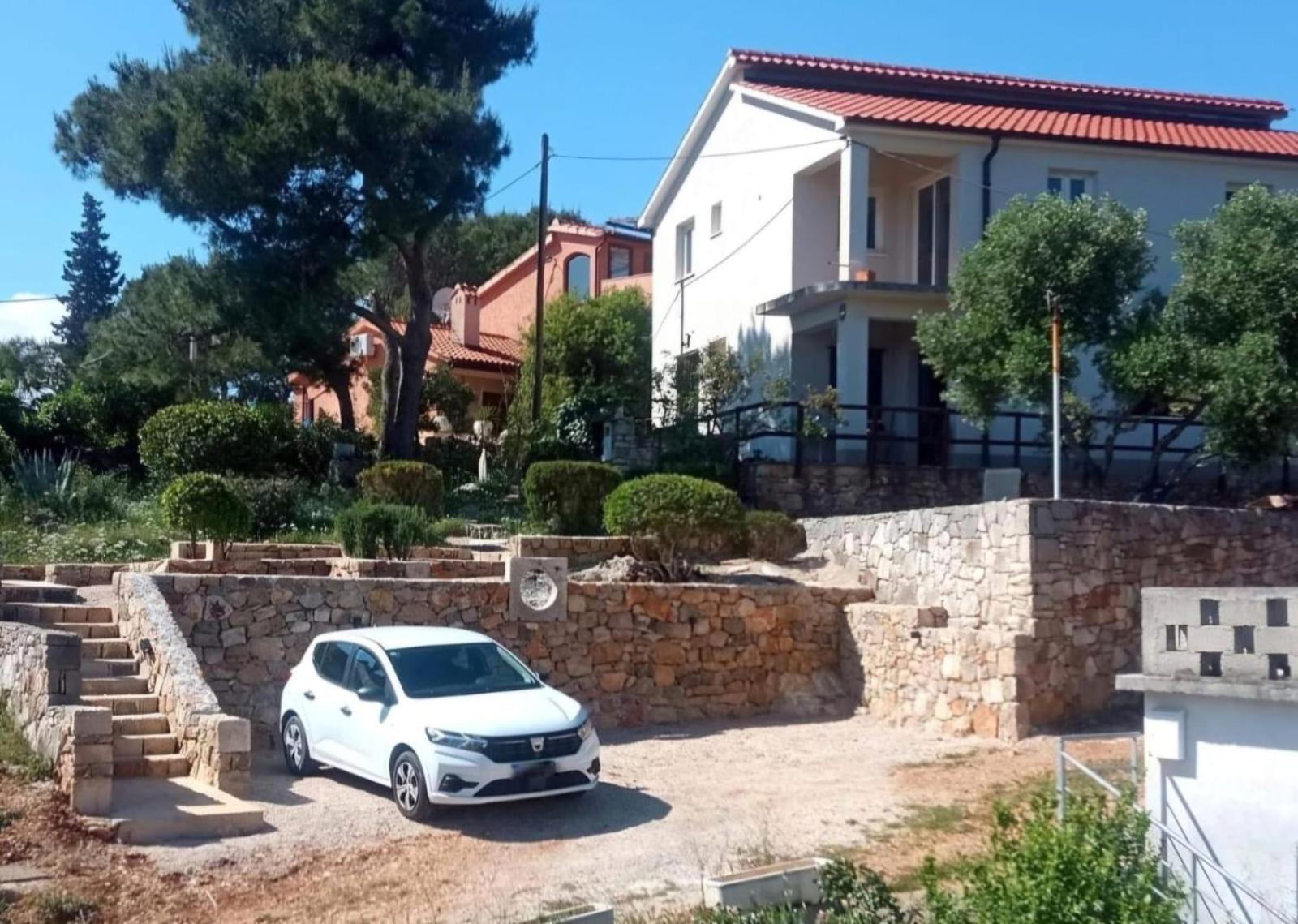 Apartmani Huljic 斯塔里格勒 外观 照片